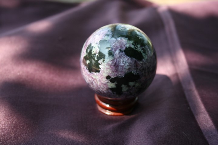 Charorte Sphere Revealing of one's path of service, purging of inner negativity, protection, healing  4331
